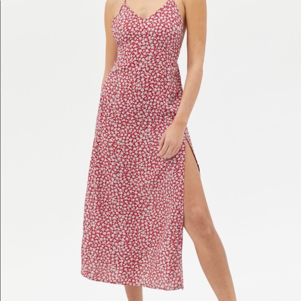 Urban Outfitters Motel Hian Floral Strappy Midi Dress